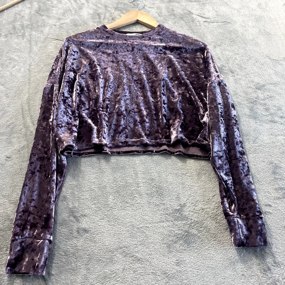Fashion Nova Purple Crushed Velvet Long Sleeve Crop Top M 90s Y2k Whimsagoth